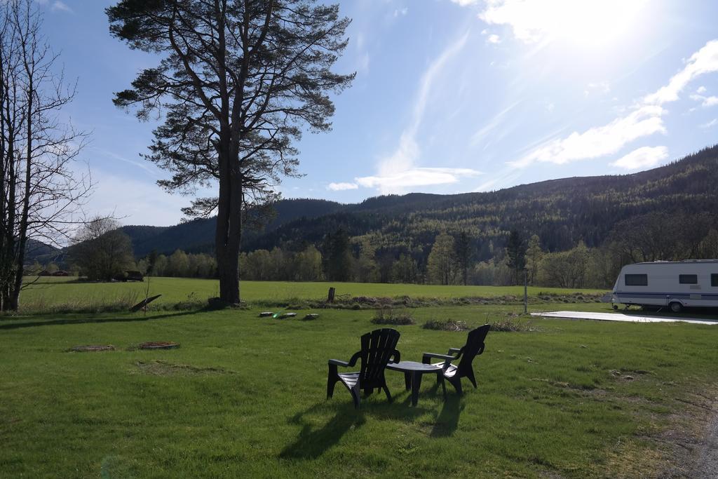 Holmset Camping And Fishing Namdalseid Buitenkant foto