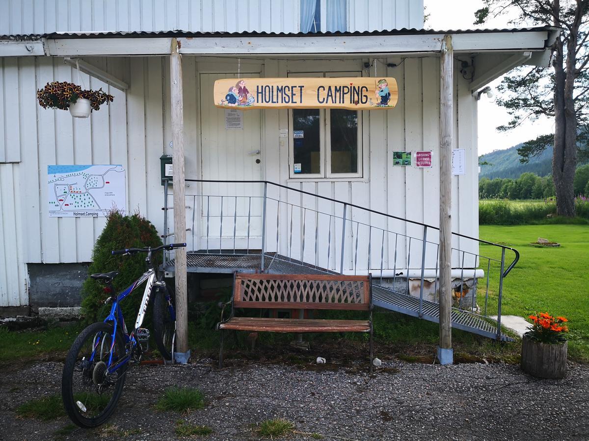 Holmset Camping And Fishing Namdalseid Buitenkant foto