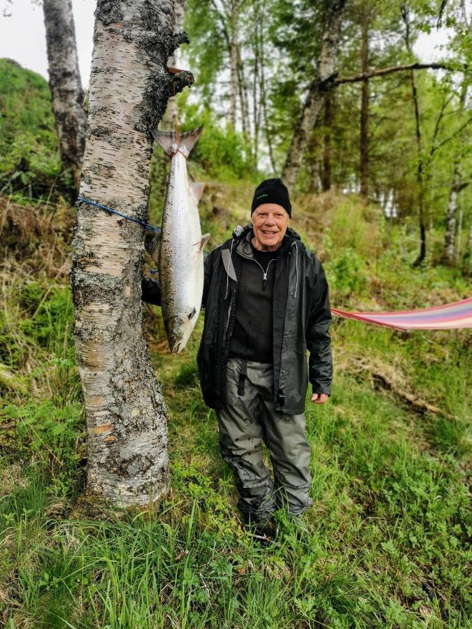 Holmset Camping And Fishing Namdalseid Buitenkant foto